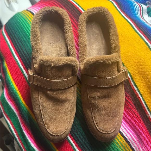 Vionic Kailen Tan Suede Mules Size 10 - Picture 3 of 10